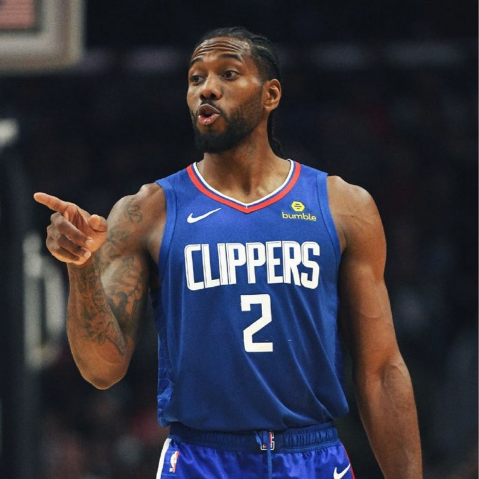 立陶宛男篮完胜湖人,布拉德利完成帽子戏法 立陶宛男篮完胜湖人,布拉德利完成帽子戏法