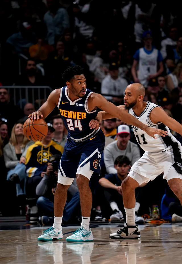 米兰体育-关于步行者逆转马刺，威斯布鲁克爆发神勇的信息