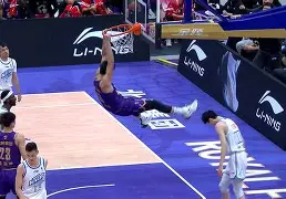 米兰捕鱼-DFM逆转WBG，Caps三分雨点燃全场