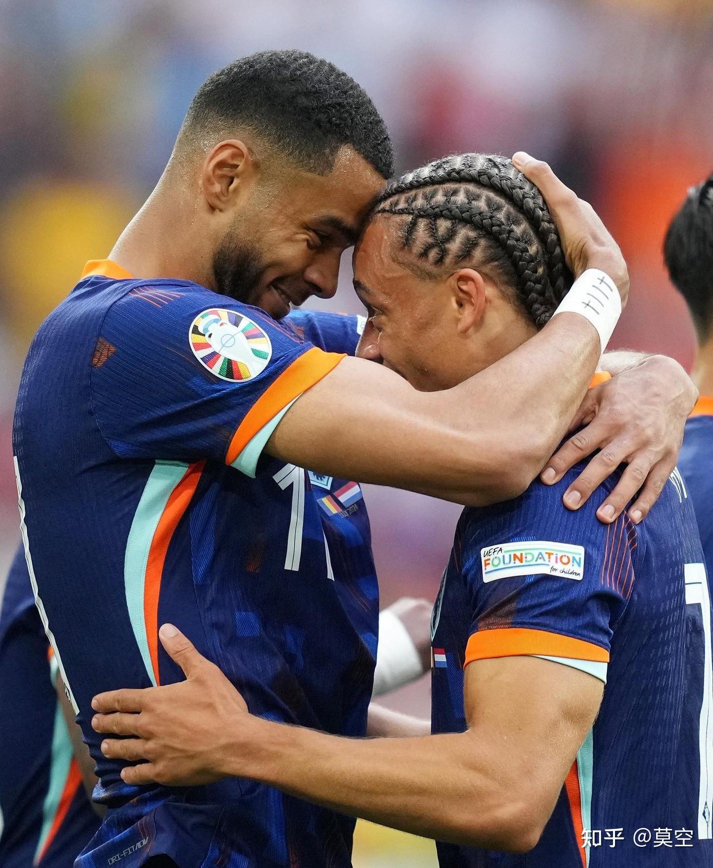 荷兰以惊人表现晋级欧预赛，备受瞩目的简单介绍