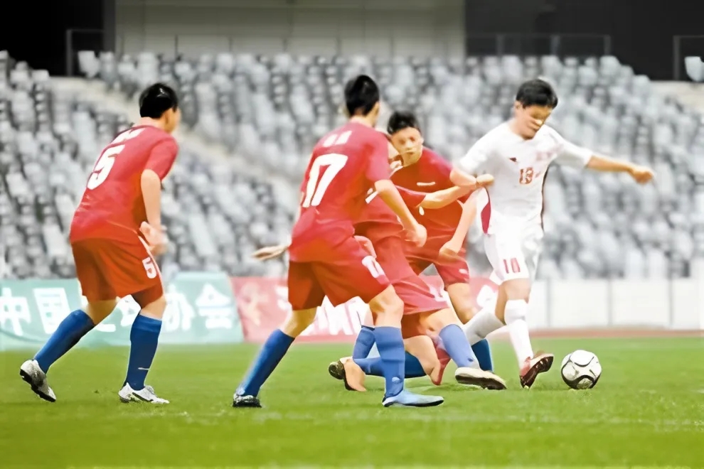 備戰之策:教練團對球隊進行戰術調整 備戰之策:教練團對球隊進行戰術調整