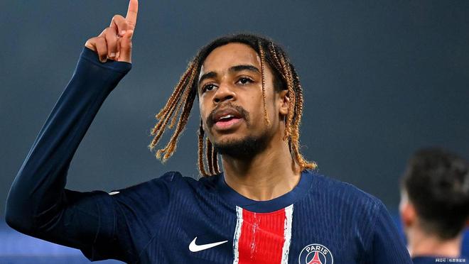 包含巴黎圣日耳曼主场挑战布雷斯特，豪取胜利的词条