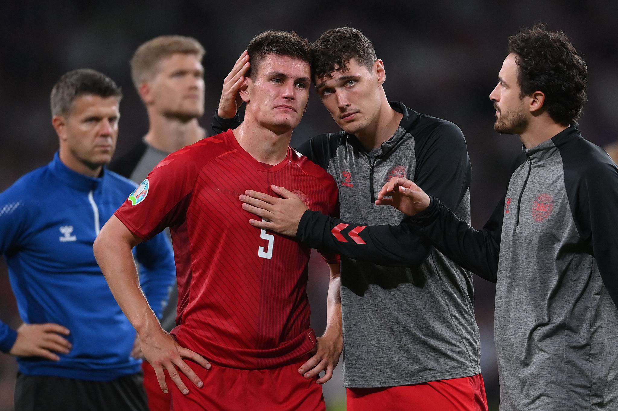 米兰-丹麦羽毛球队碾压英格兰羽毛球队,安赛龙制霸全场的简单介绍