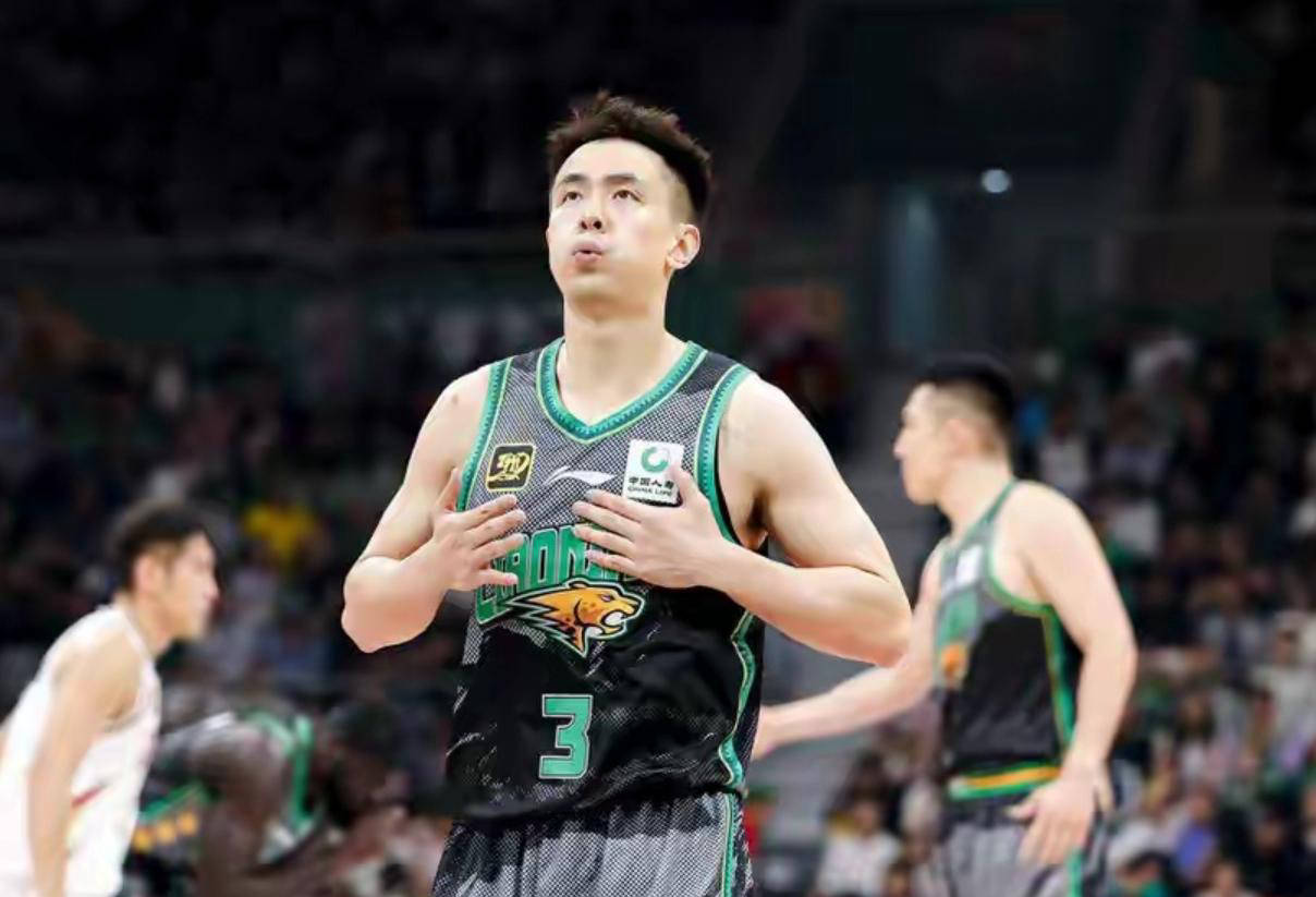 篮网鏖战勇士，赵继伟状态火热的简单介绍